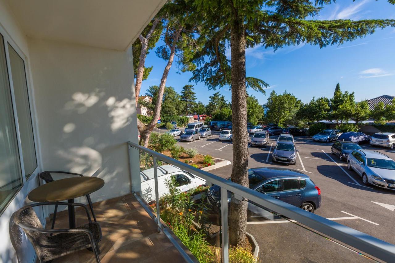 Hotel Slaven Selce Ngoại thất bức ảnh