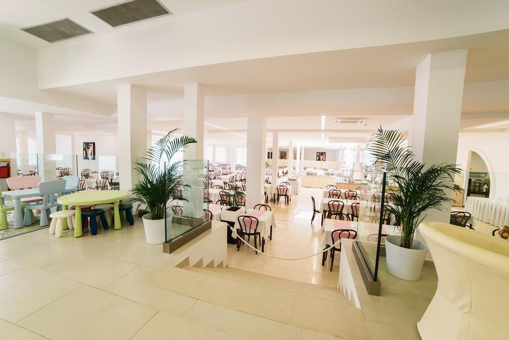 Hotel Slaven Selce Ngoại thất bức ảnh