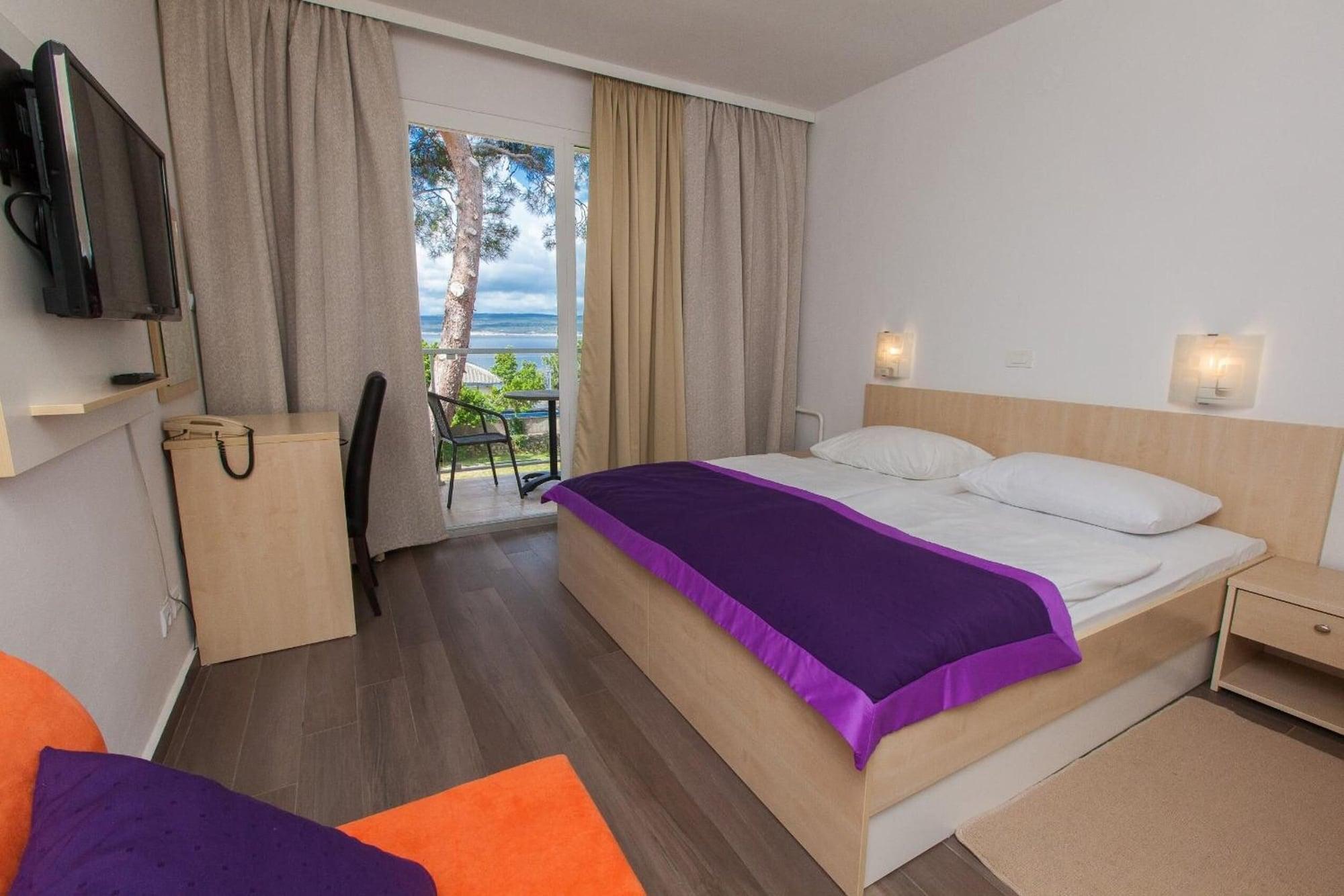 Hotel Slaven Selce Ngoại thất bức ảnh