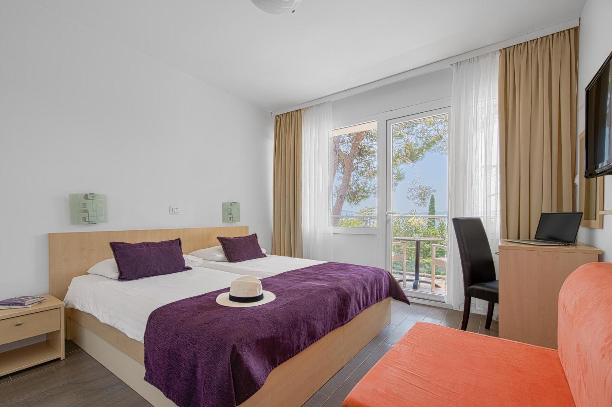 Hotel Slaven Selce Ngoại thất bức ảnh