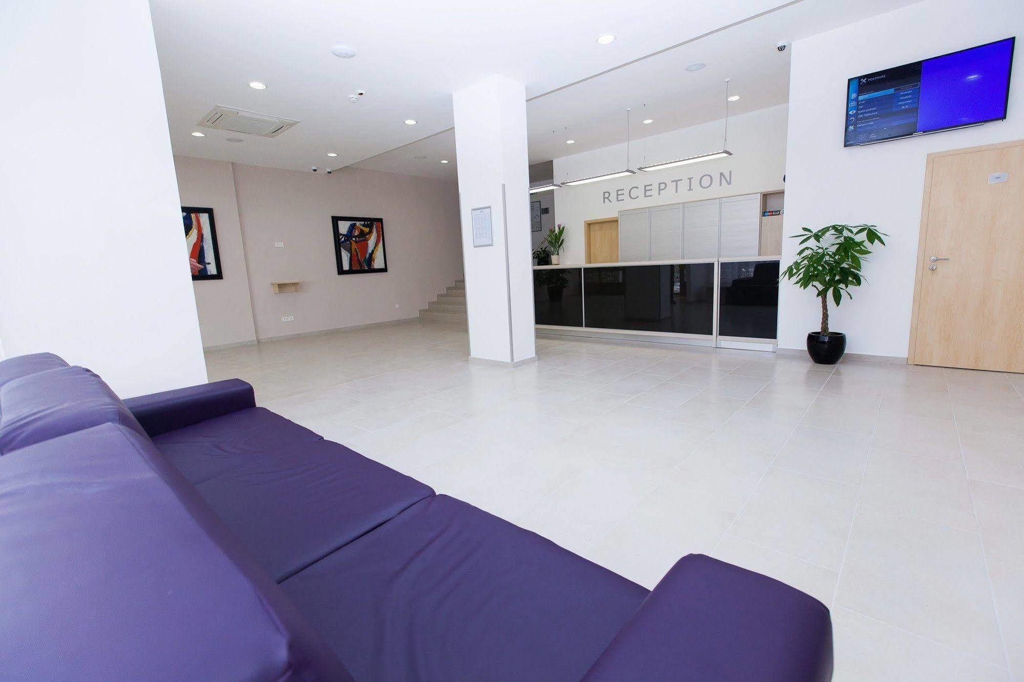 Hotel Slaven Selce Ngoại thất bức ảnh