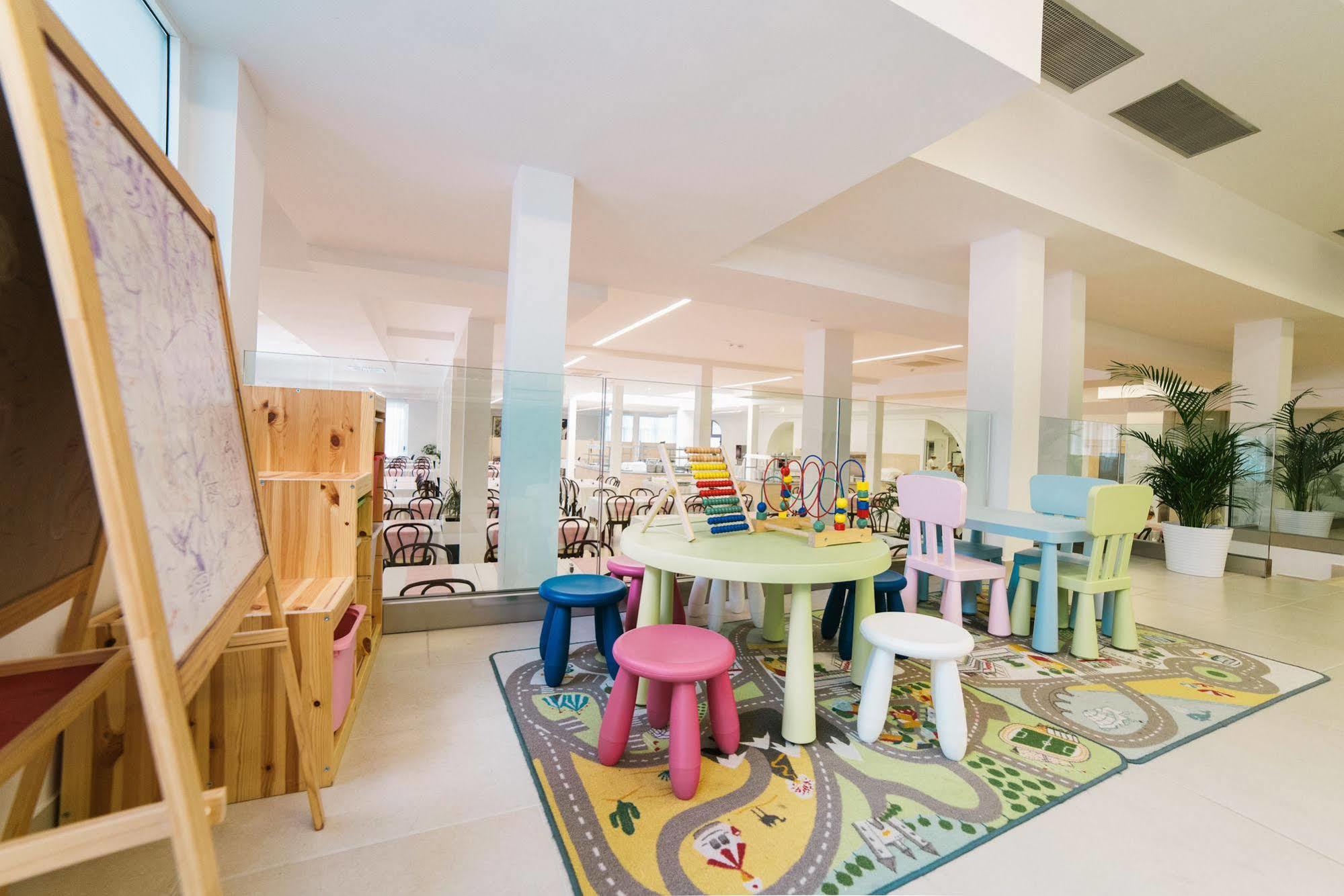 Hotel Slaven Selce Ngoại thất bức ảnh
